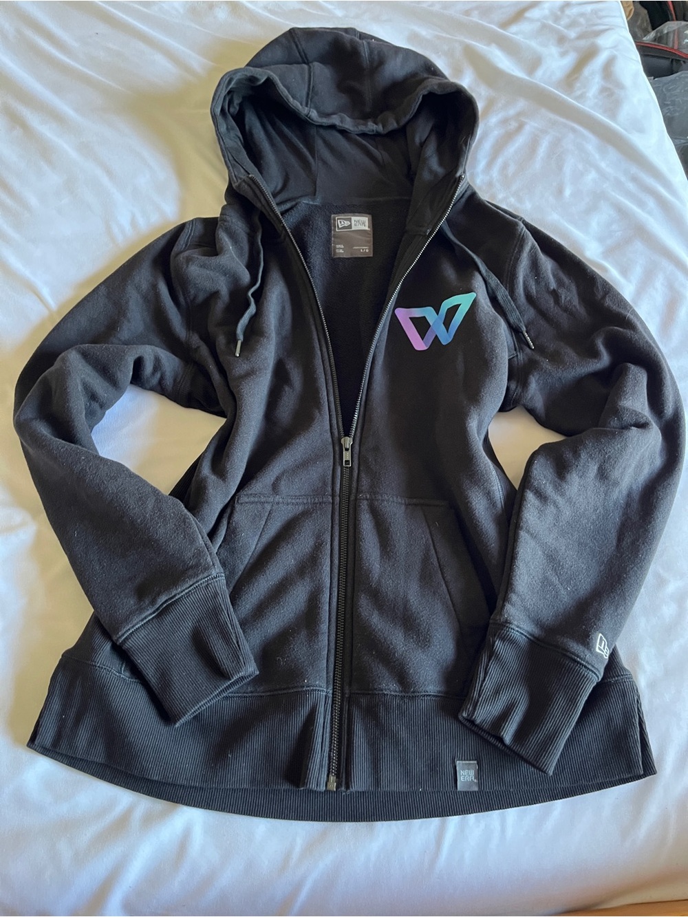 New Era Women Large Black Zip Hoodie Cotton Blend Graphic L